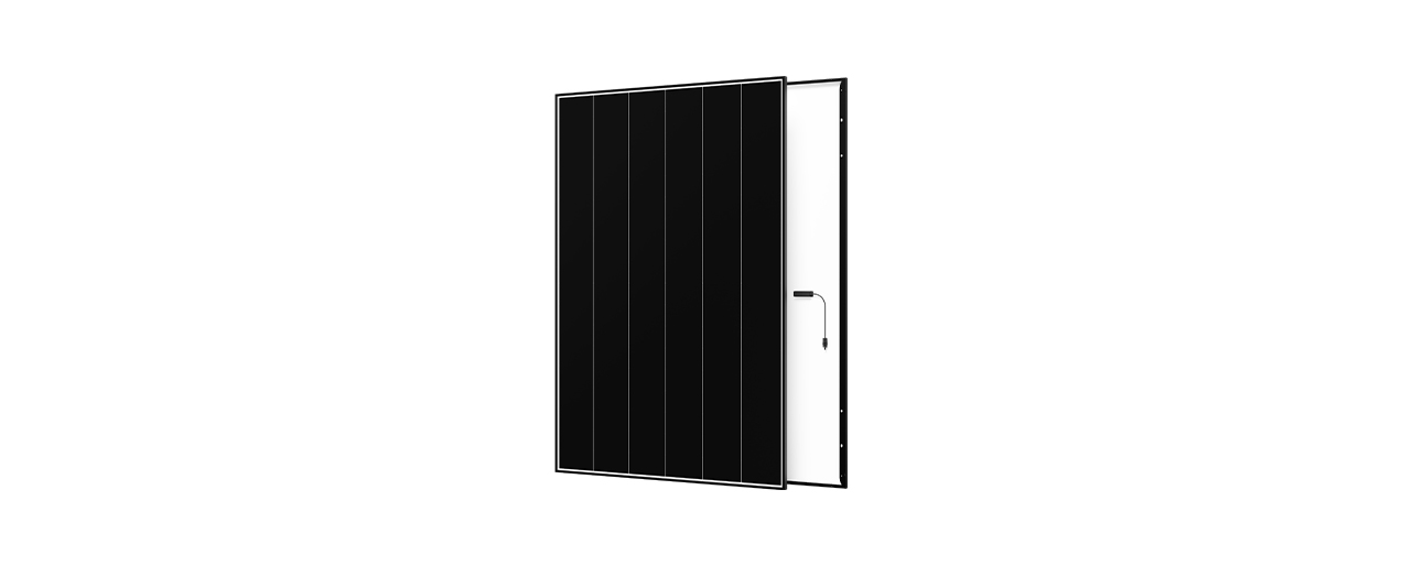Tấm pin năng lượng mặt trời AIKO Solar 650W